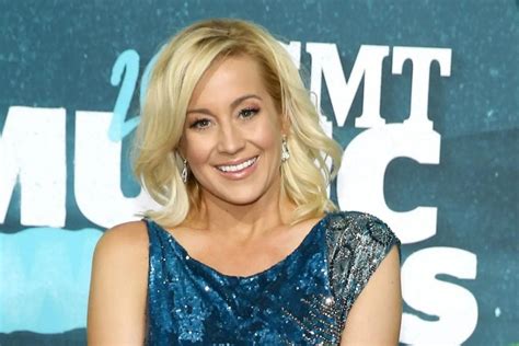 How much kellie pickler worth. Things To Know About How much kellie pickler worth. 